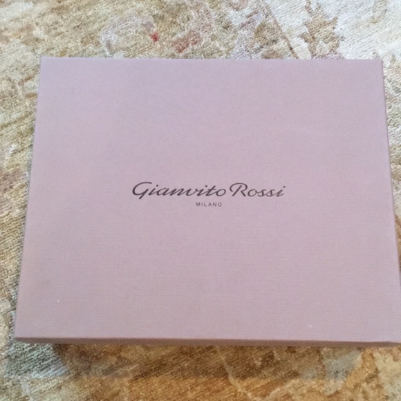 NIB Grey Velvet Portofino 105 sz 36.5